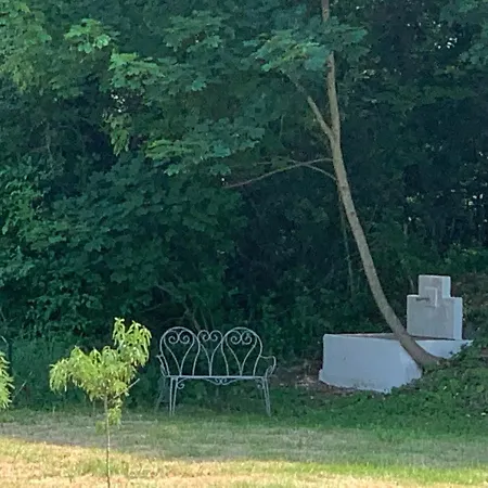 Clos Augusta Apartman