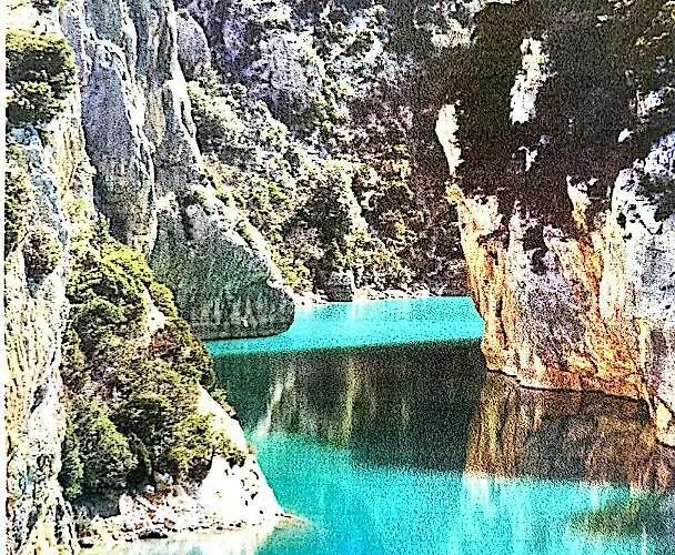 Clos Augusta 아파트 리에