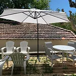 Clos Augusta Apartman